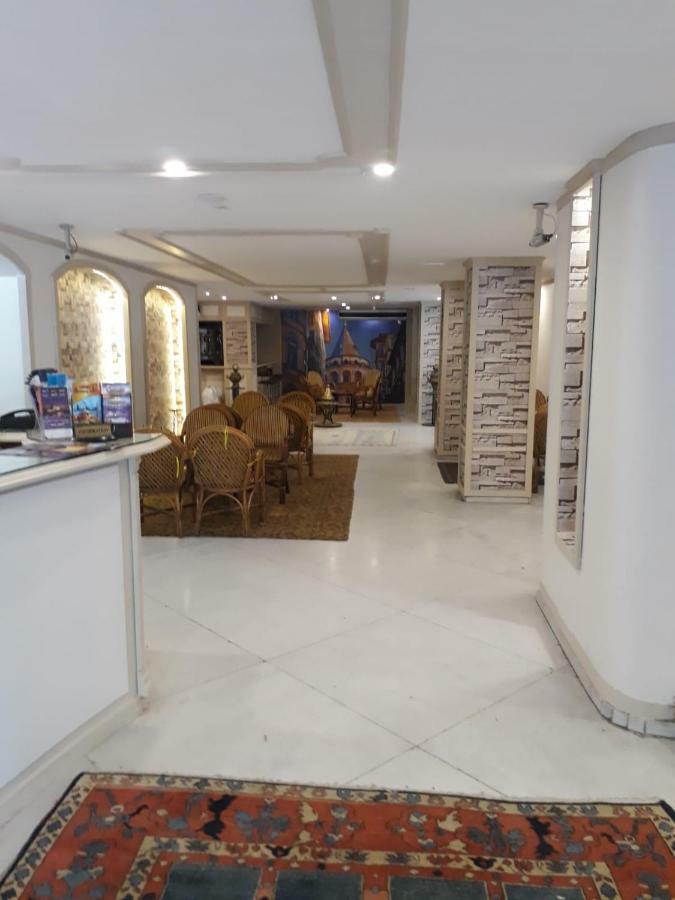 Hali Otel 3*